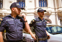 Zeci de polițiști din Buzău au protestat față de „Ordonanța trenuleț” prin donarea de sânge